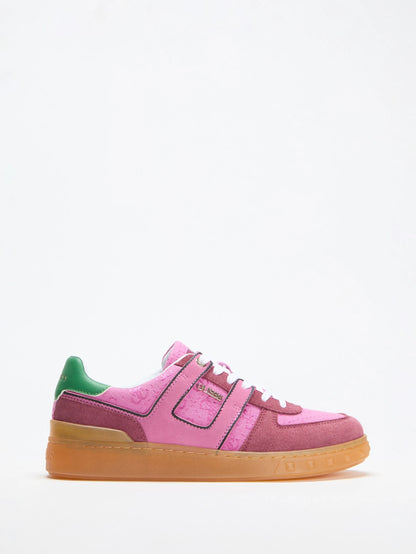 Medium Pink Logo