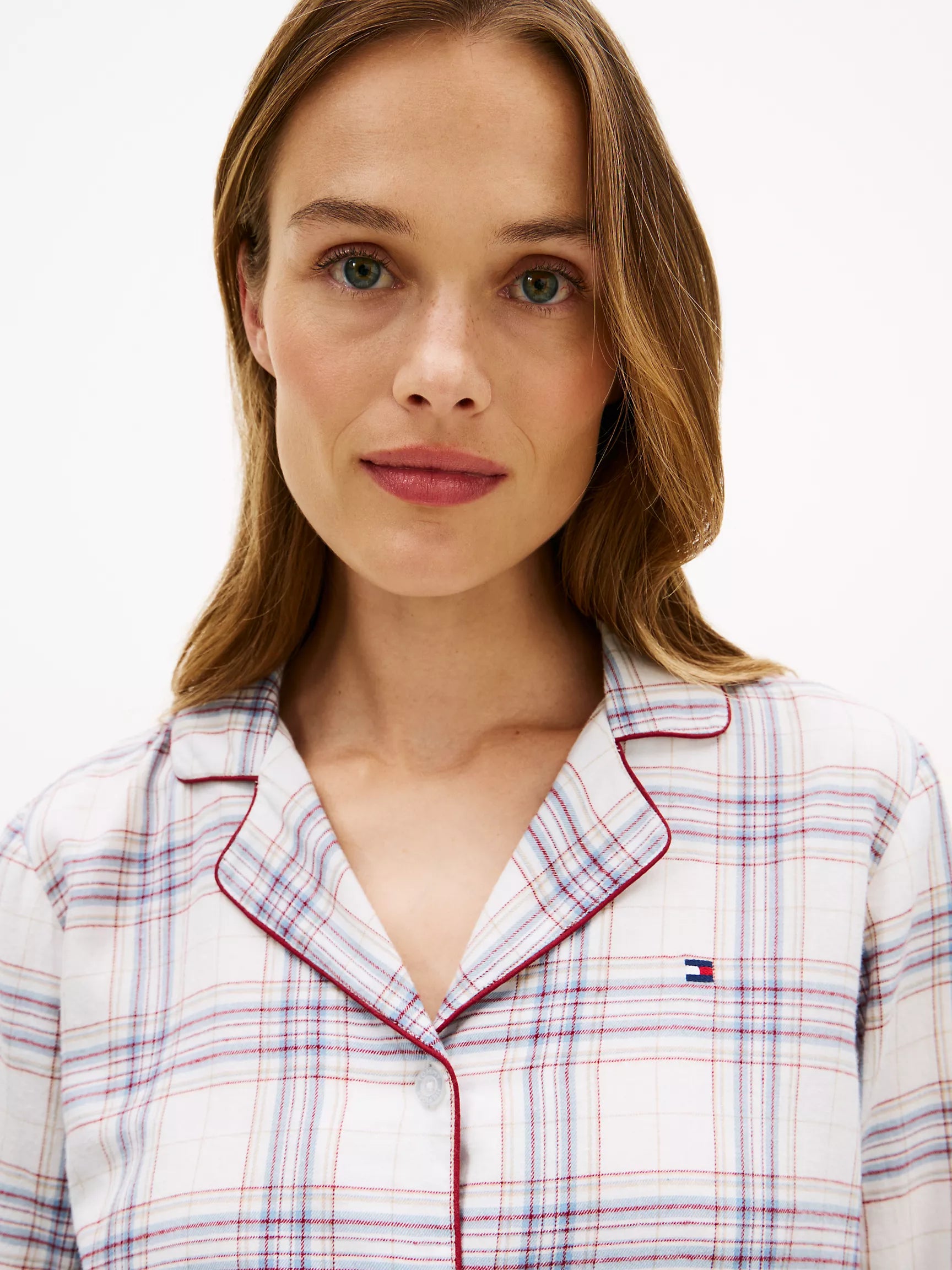 Whisper White / Plaid