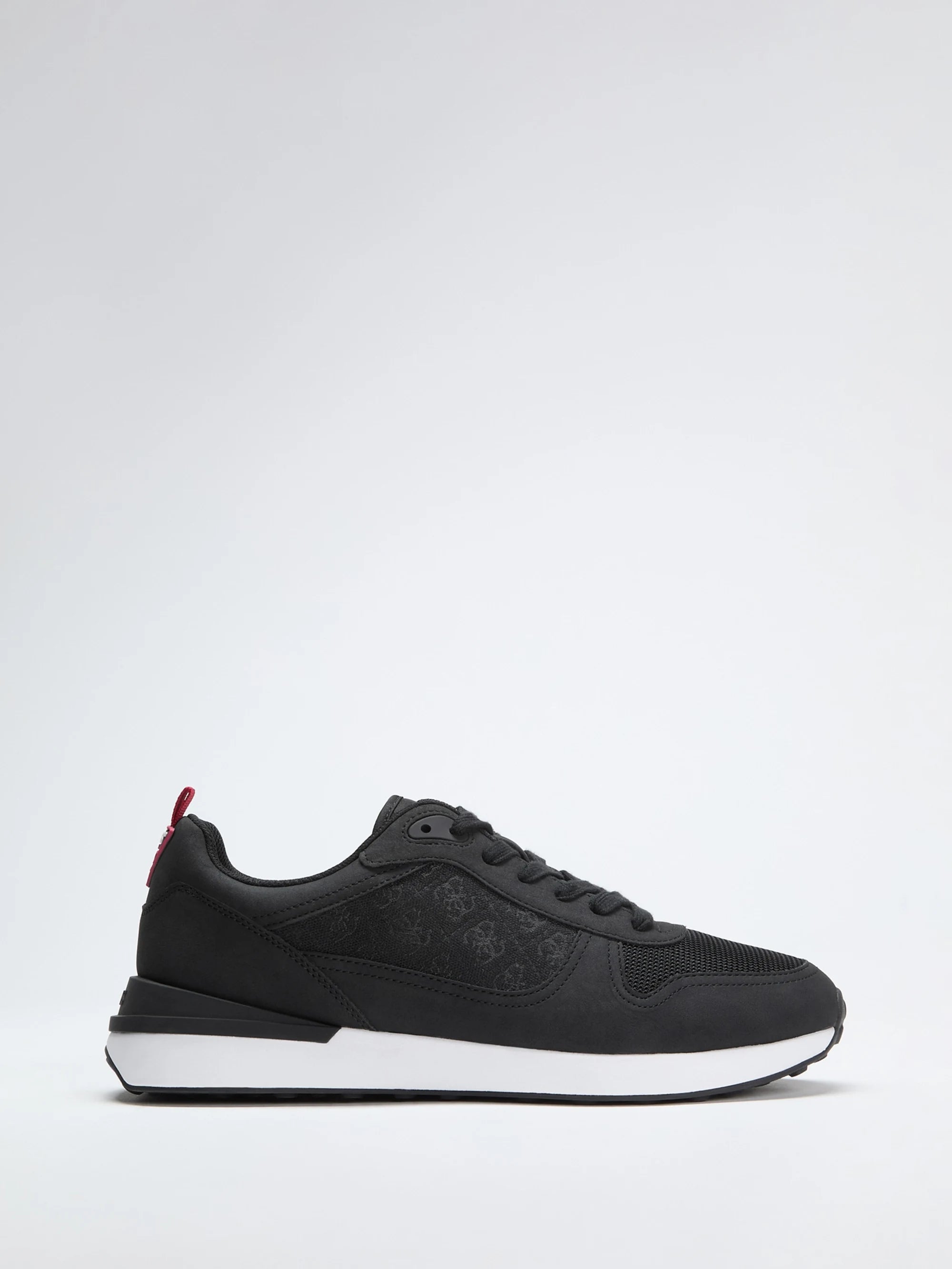 Black 001