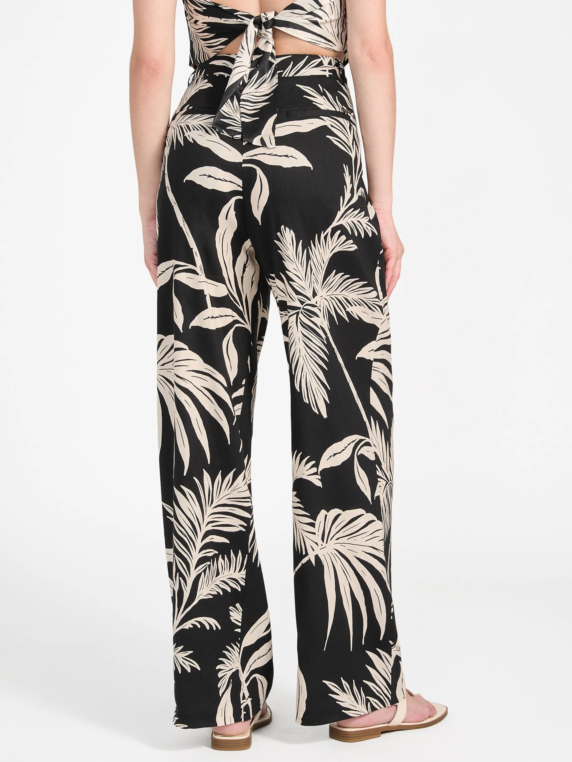 Forest Tropical Blk Print