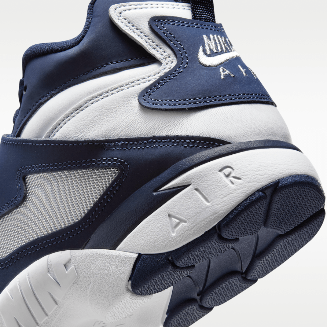 White/Metallic Silver/College Navy