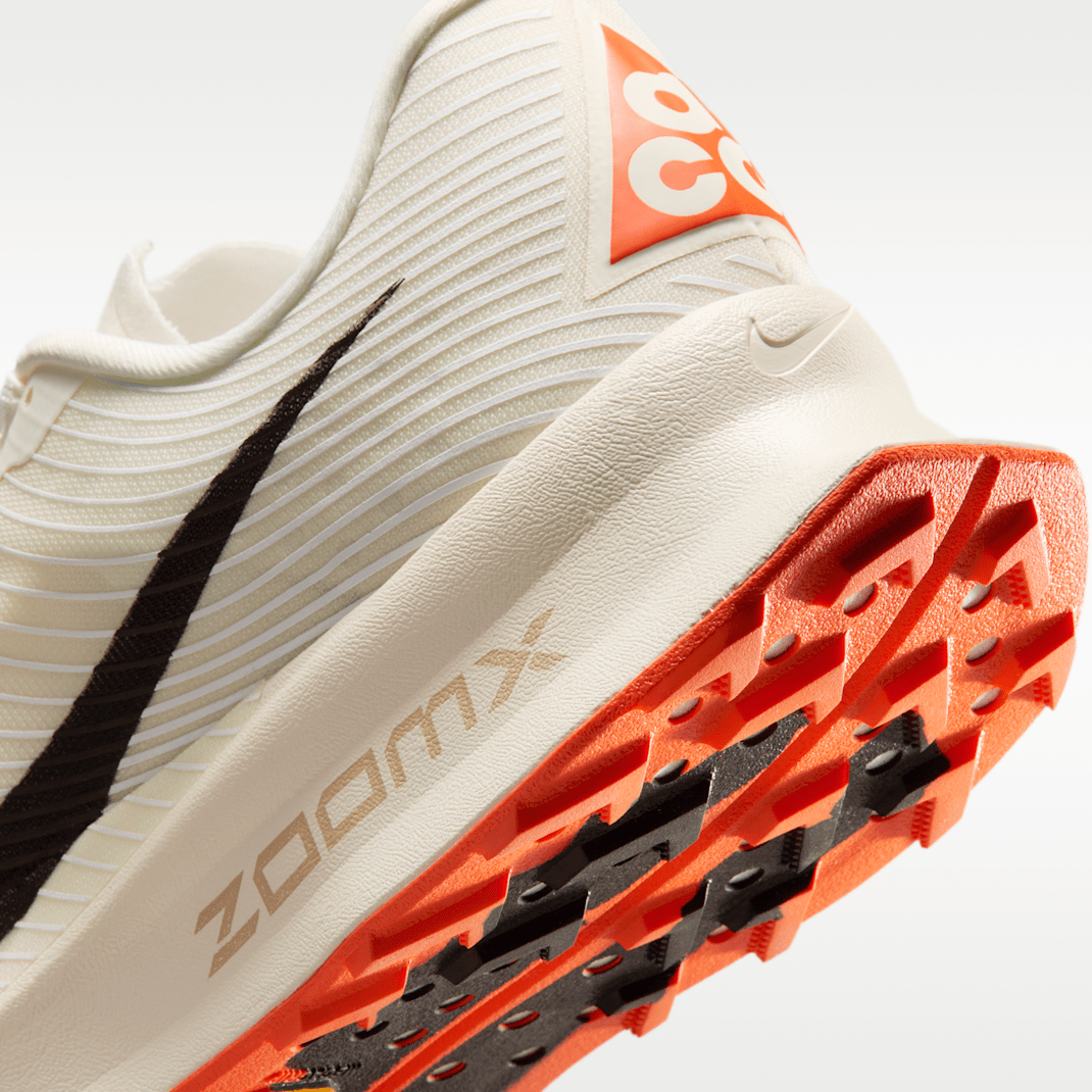 Sail/White/Safety Orange/Black