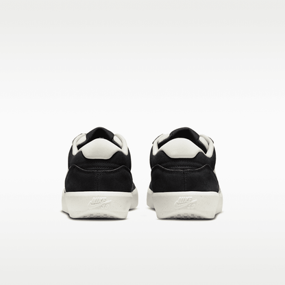 Black/Summit White/Sail/Cool Grey
