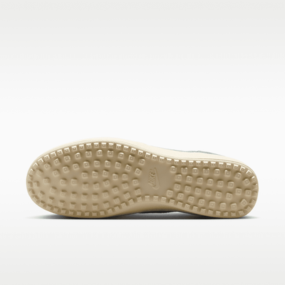 Steam/Pale Ivory