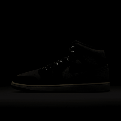 Black/Light Wild Mango/Olive Grey