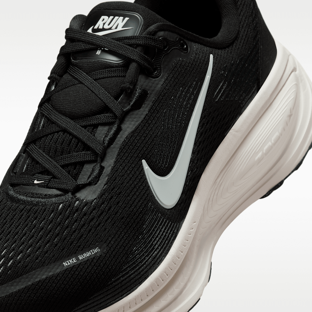 Black/Coconut Milk/Light Iron Ore/Summit White 2