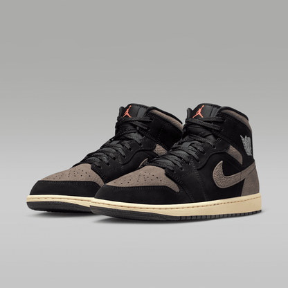 Black/Light Wild Mango/Olive Grey