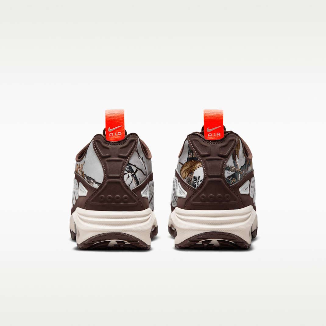 Light Orewood Brown/Baroque Brown/Hyper Crimson
