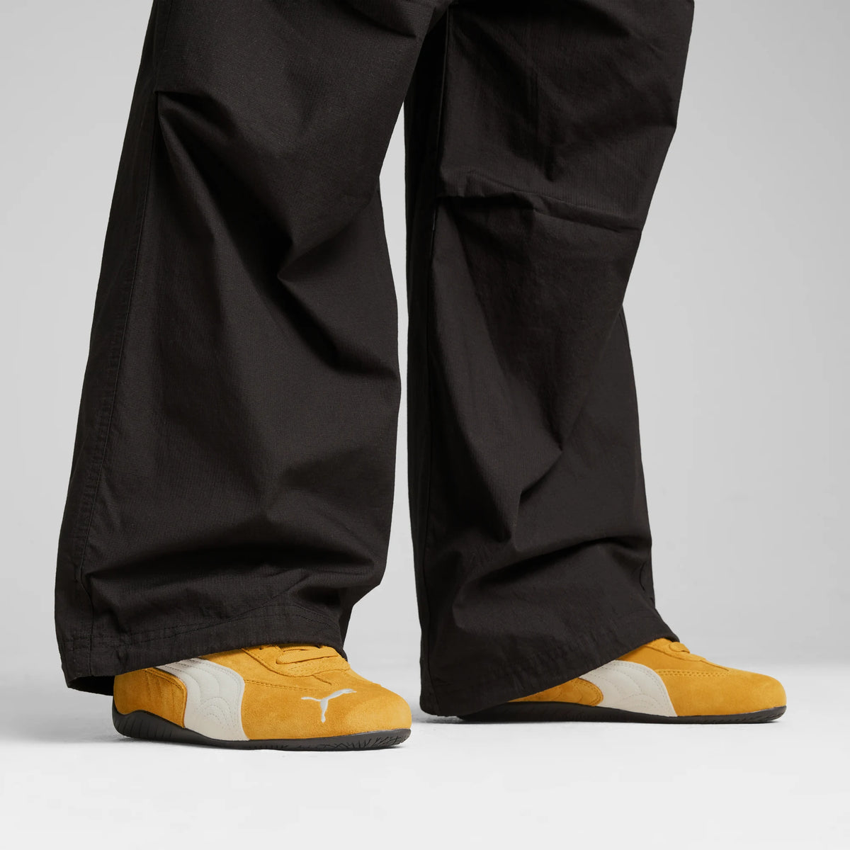 Archive Gold-PUMA White