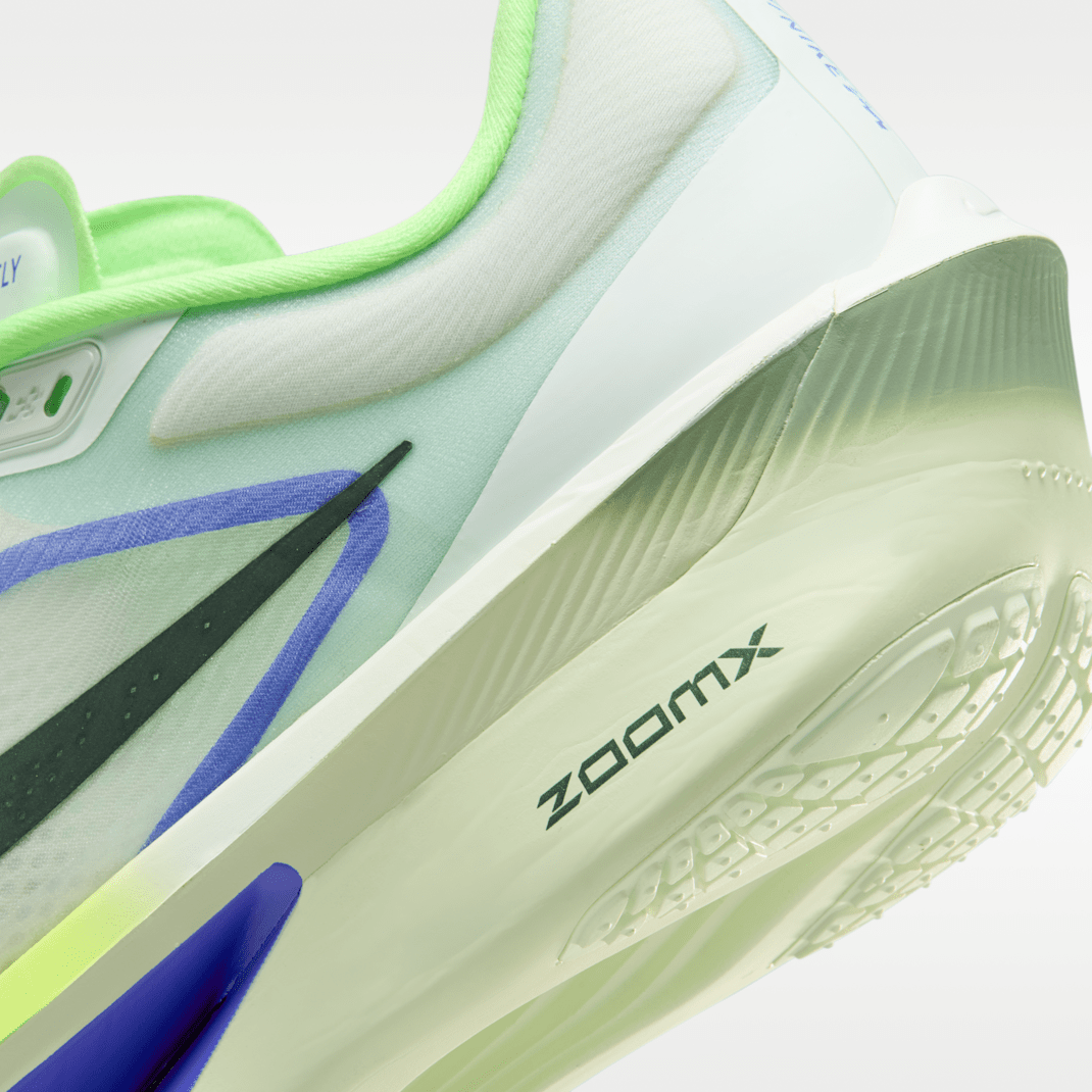 Barely Green/Volt Ice/Sapphire/Black Spruce