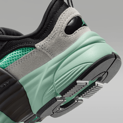 Black/Neutral Grey/Mint Foam/Green Glow