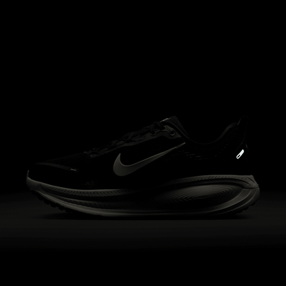 Black/Coconut Milk/Light Iron Ore/Summit White 2