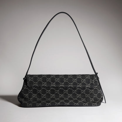 denim negro con GG