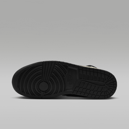 Black/Light Wild Mango/Olive Grey