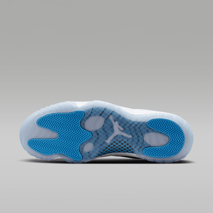 White/Black/University Blue 4