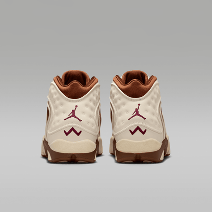 Pale Ivory/Light British Tan/Muslin/Track Red