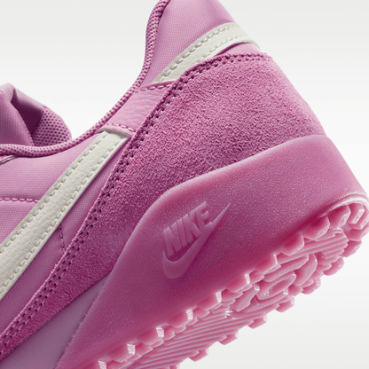 Light Magenta/Sail