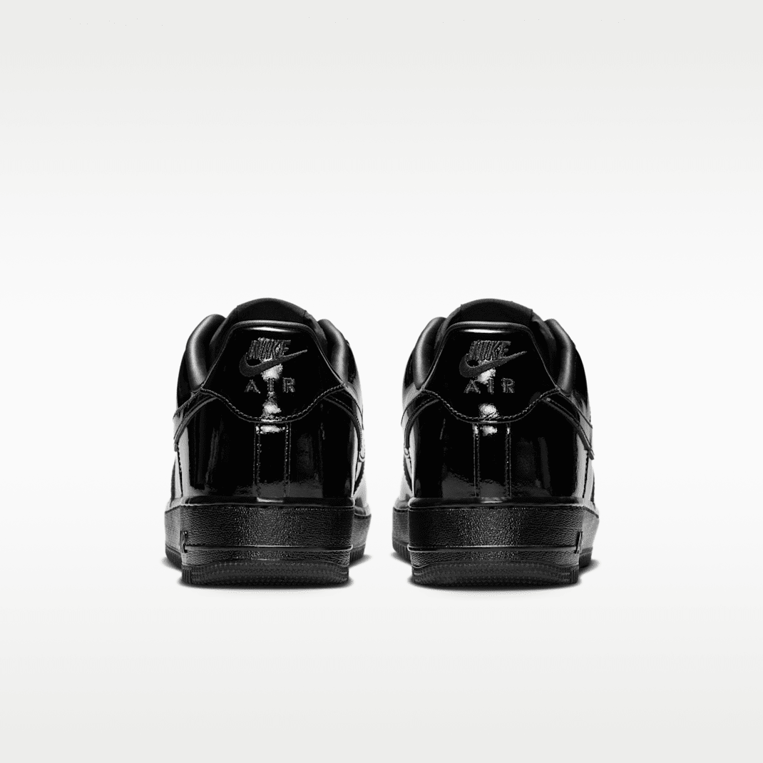 Black/Black/Black