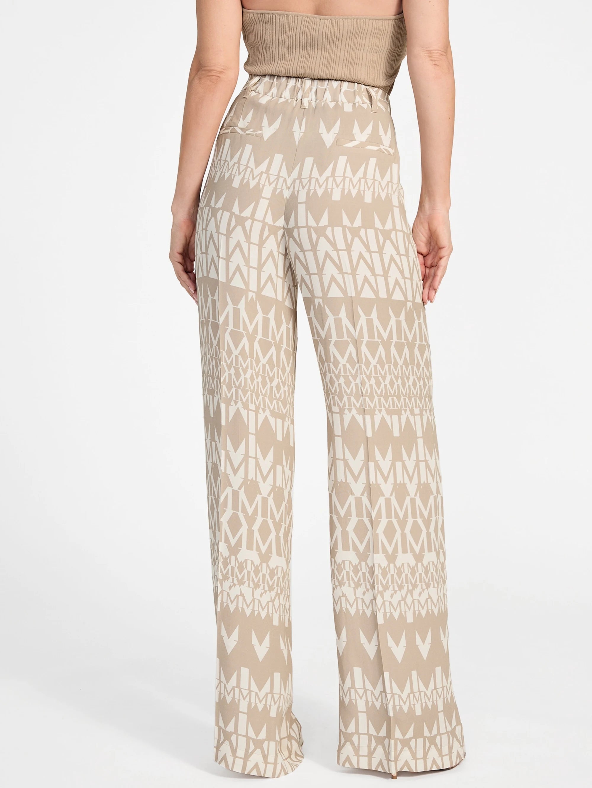 Geometric Monogram Beige/