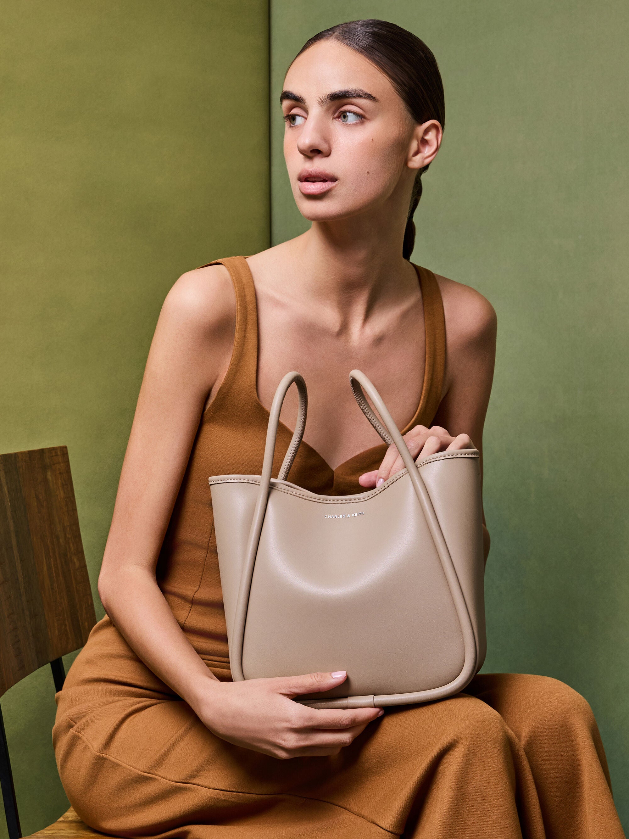 Taupe