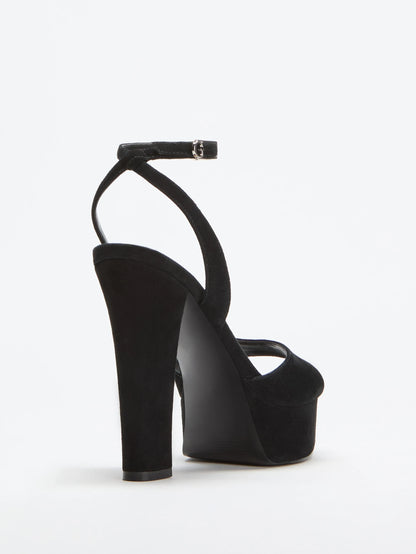 Black 001
