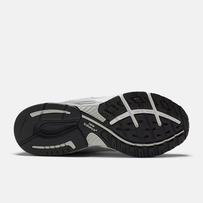 Grey With Grey 006 And White