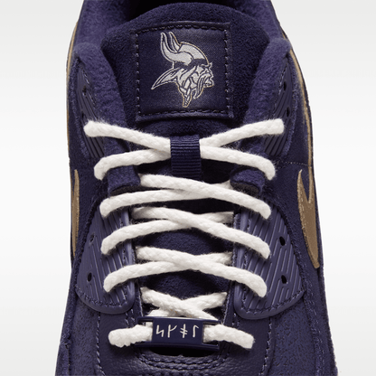 Purple Dynasty/Pale Ivory/Metallic Gold