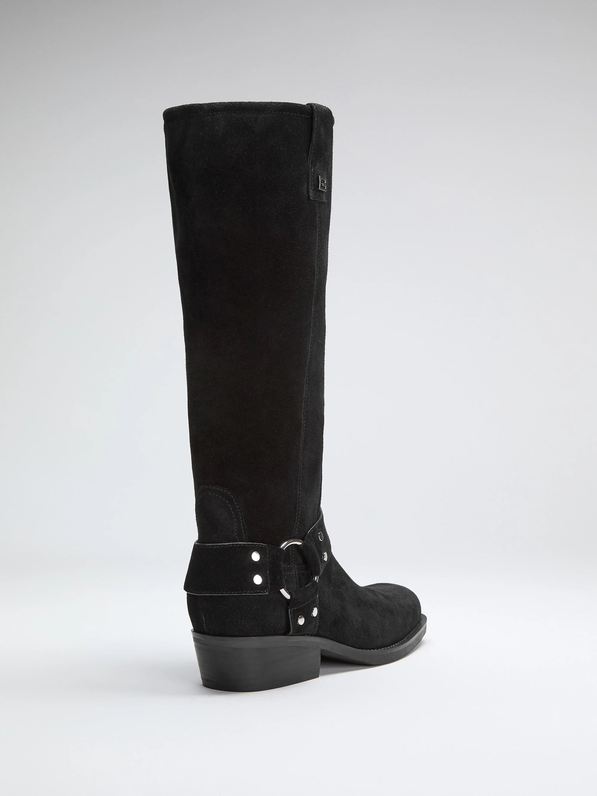 Black 002