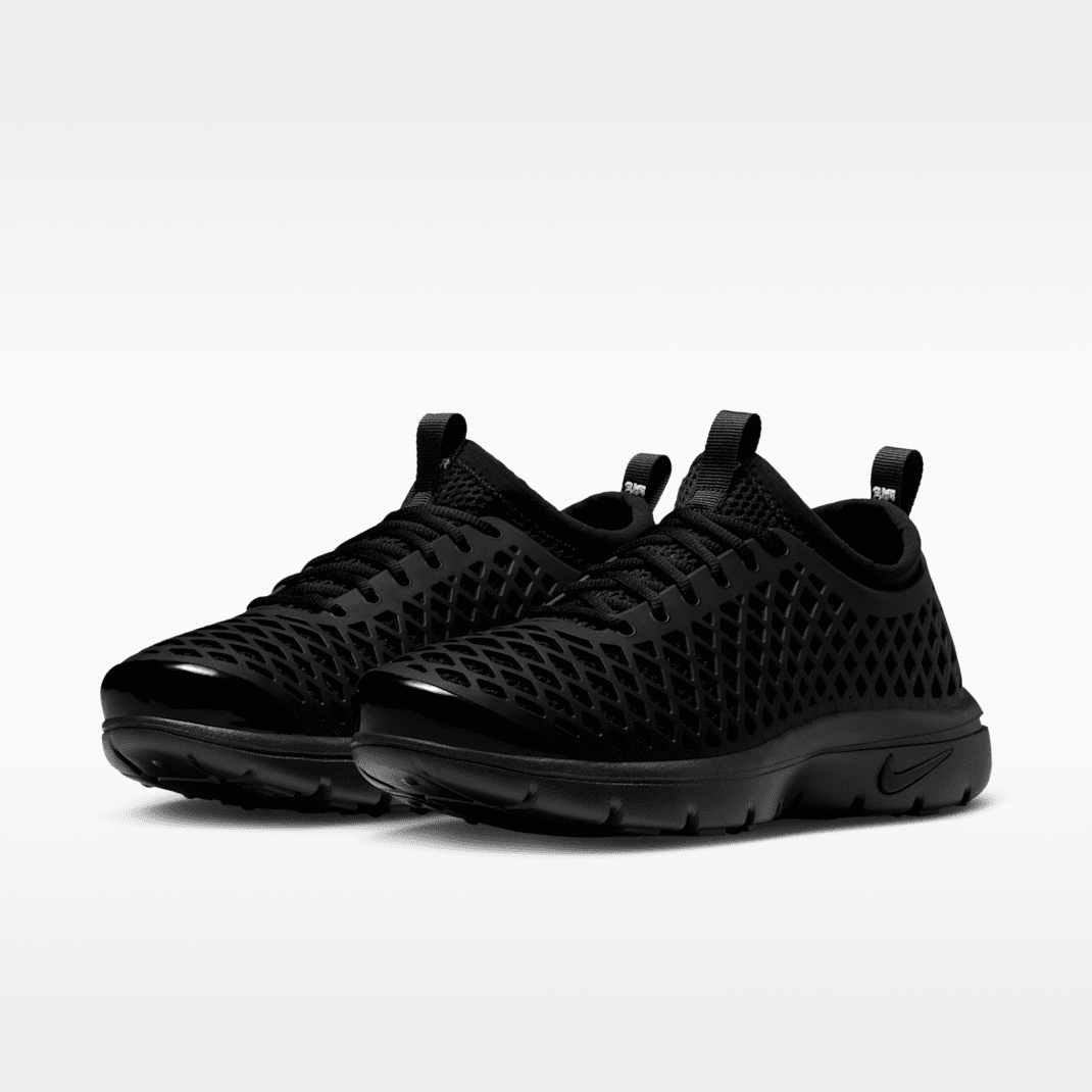 Black/Sail/Black
