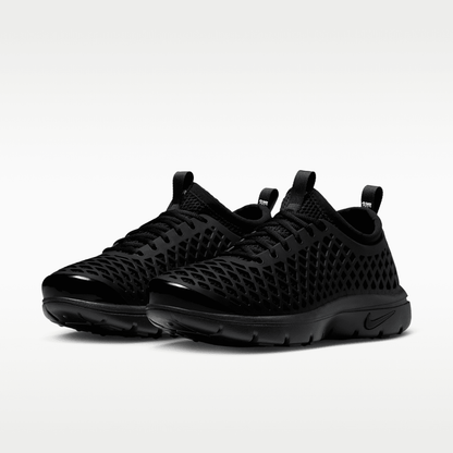 Black/Sail/Black