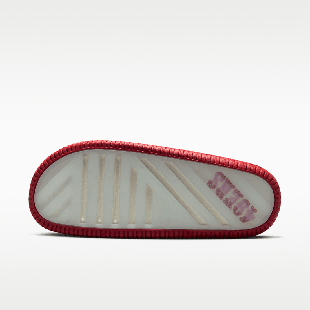 Sail/Club Gold/Gym Red