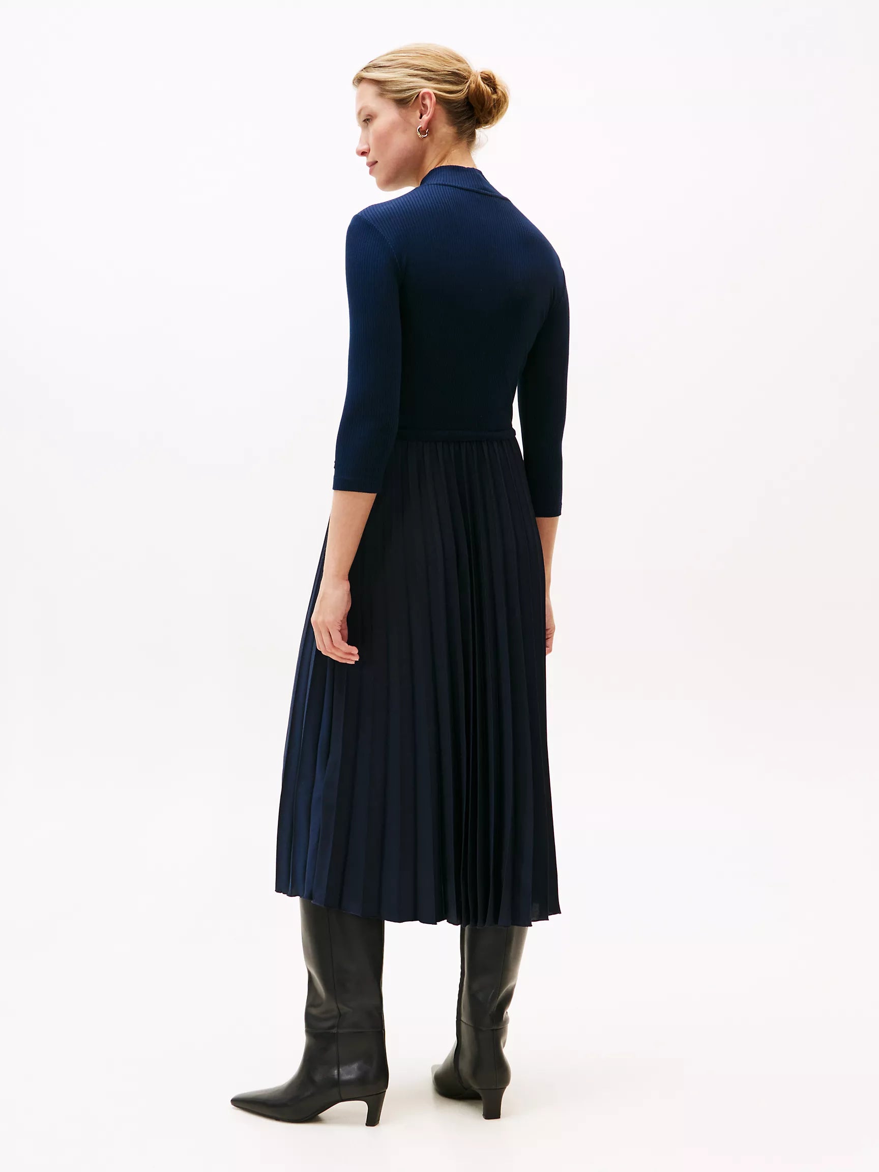 Dark Night Navy