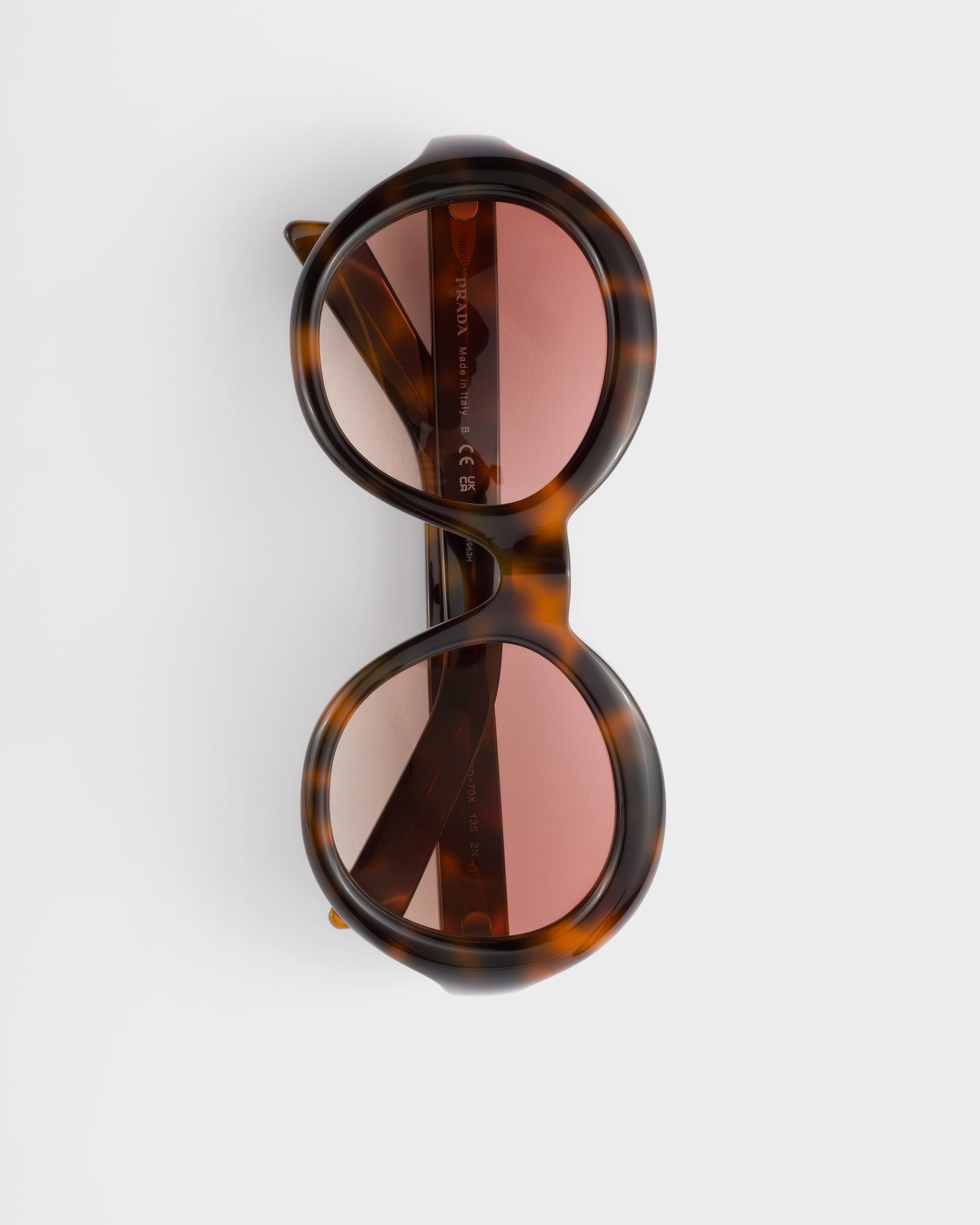 Lentes con degradado rosa empolvado
