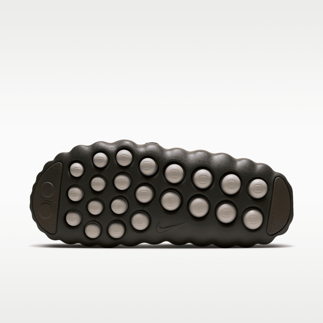 Tarp Green/Light Orewood Brown/Black/Metallic Dark Grey