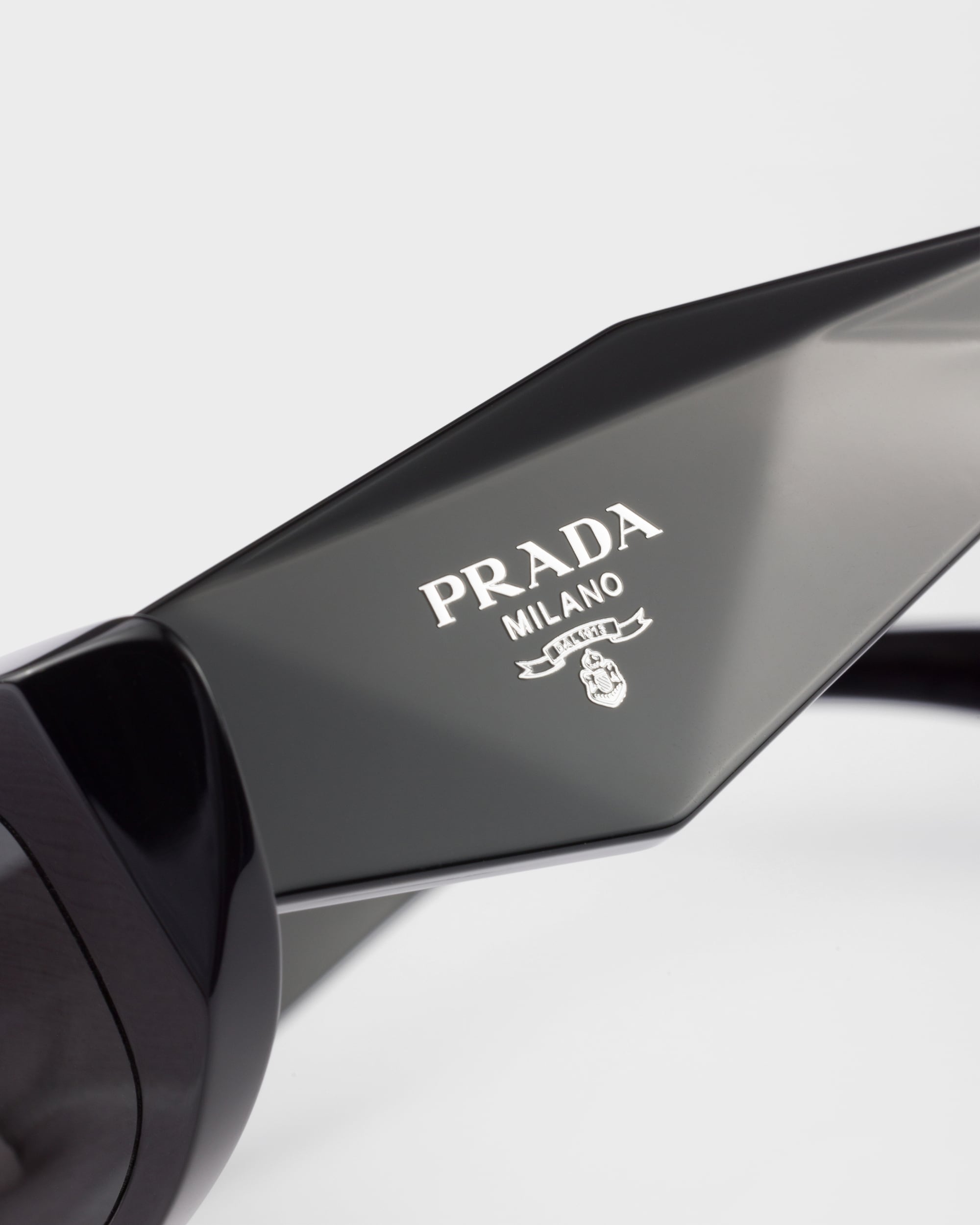 Lentes gris pizarra