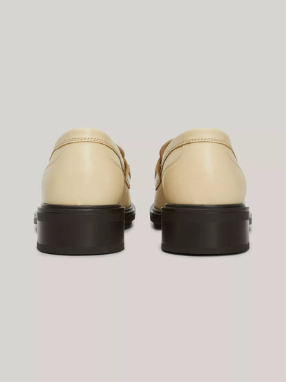 Country Ivory