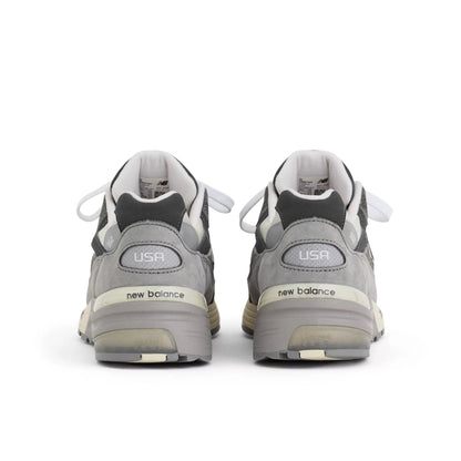 Shadow Grey With Turtledove And Blacktop