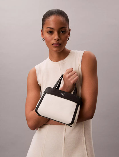 White Canvas