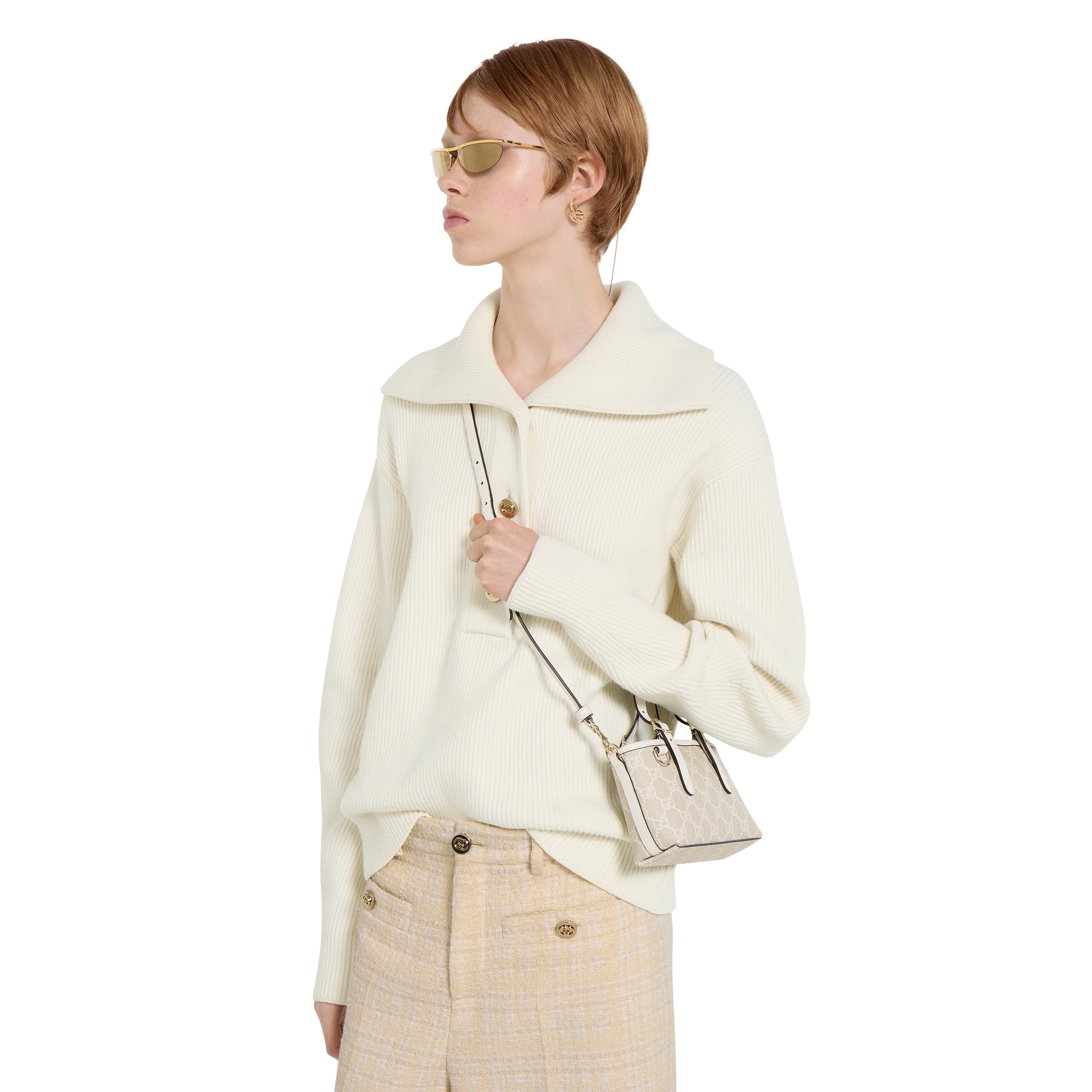 tejido beige y blanco con GG