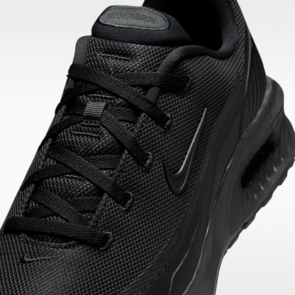 Black/White/Black