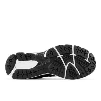 Black With Phantom And Gunmetal