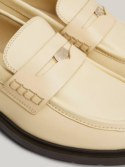 Country Ivory