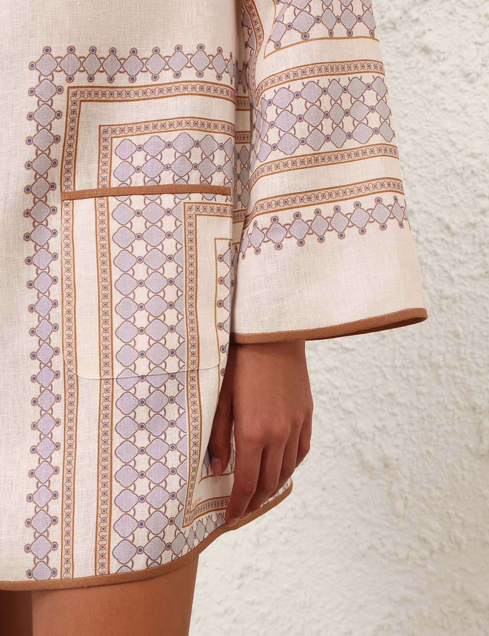 Cream Navy Geo