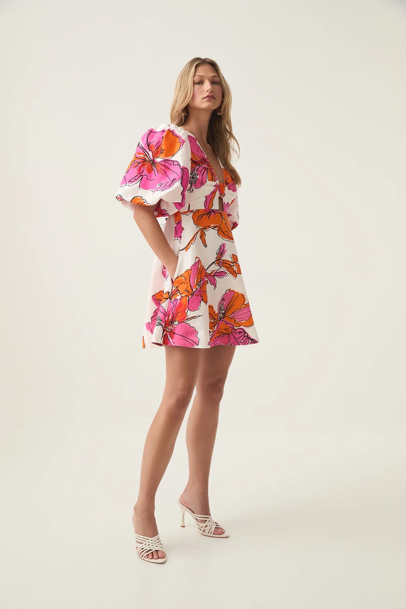 VIVID HIBISCUS
