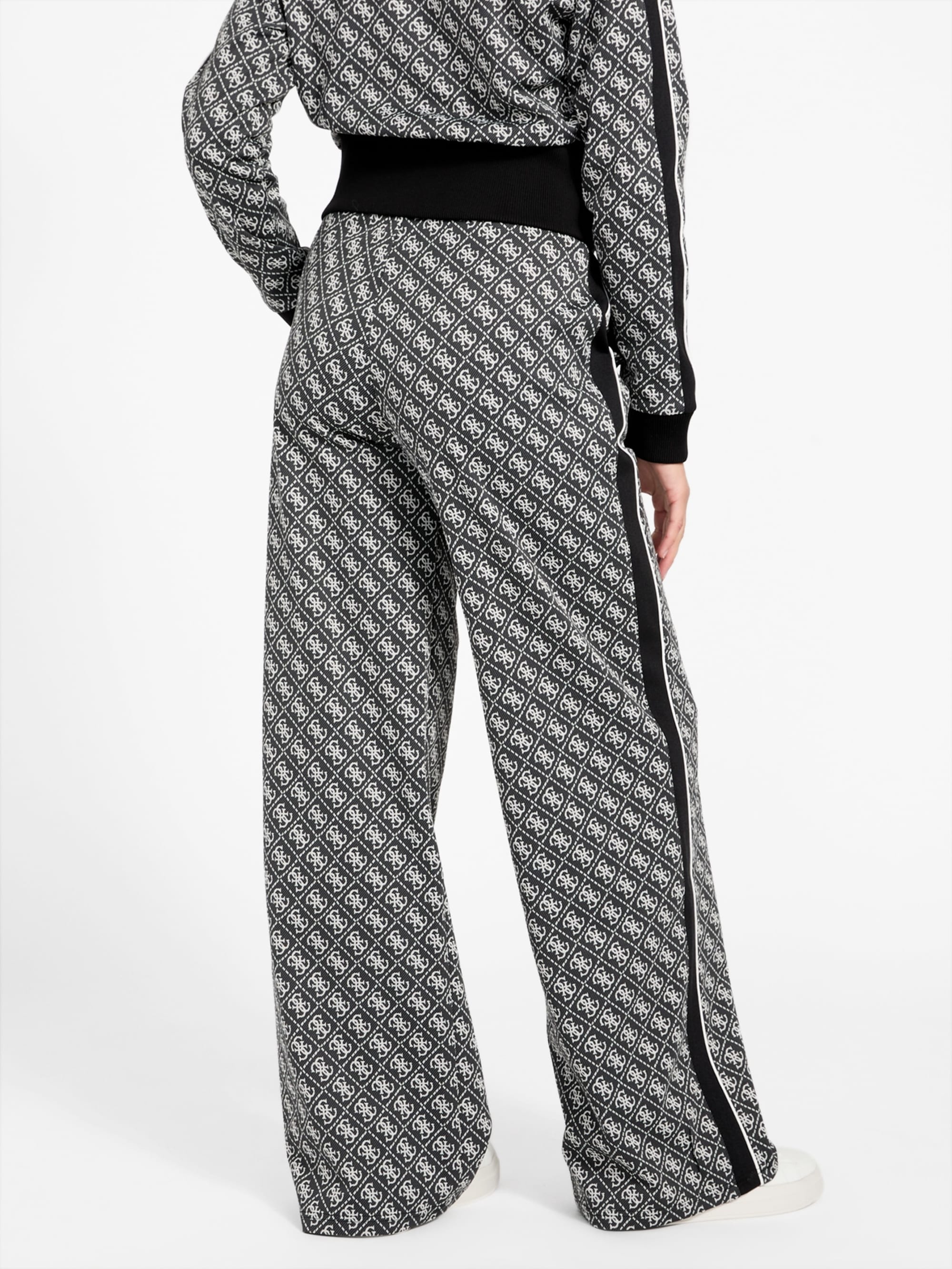 4G Rhombus Black Jacquard