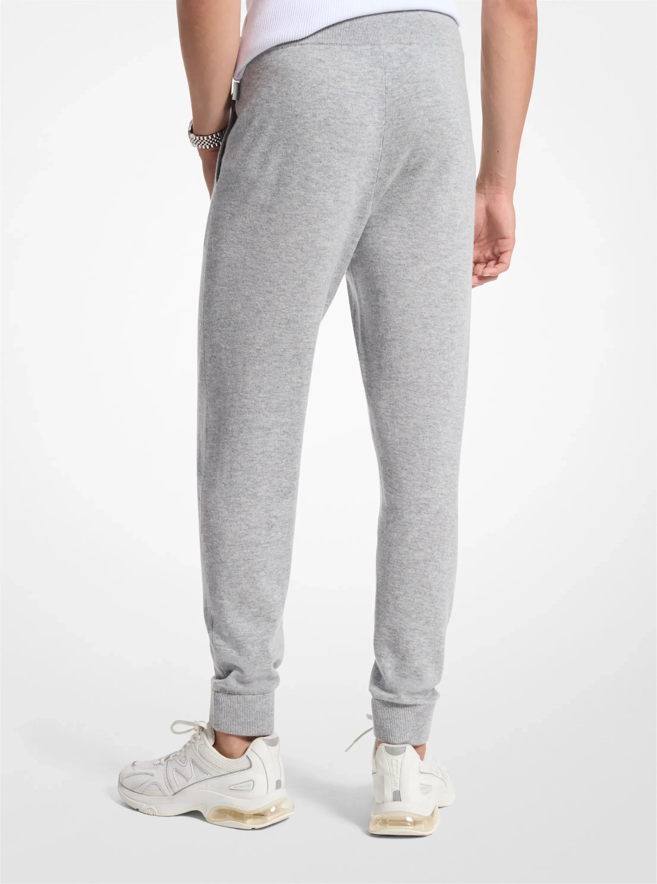 HEATHER GREY