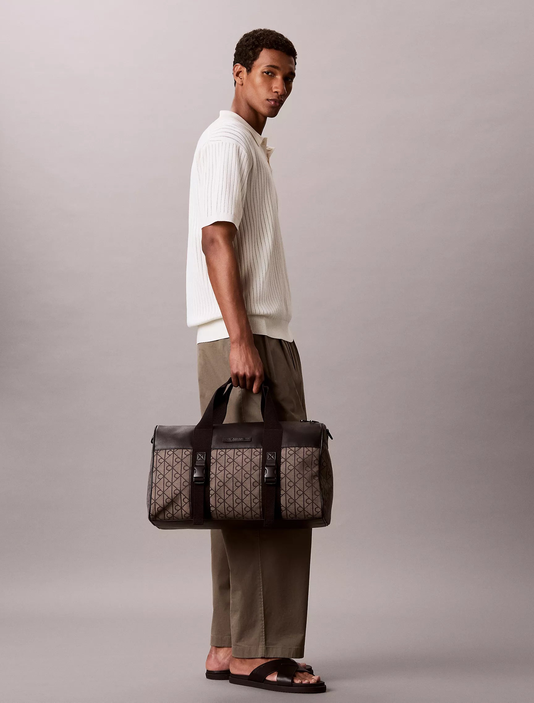 Lotus Beige / Black Aop