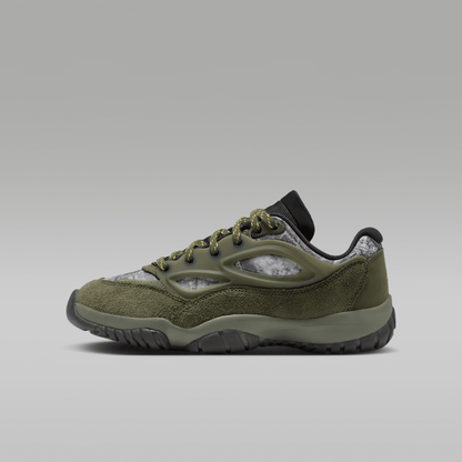 Cargo Khaki/Medium Olive/White/Bright Citron