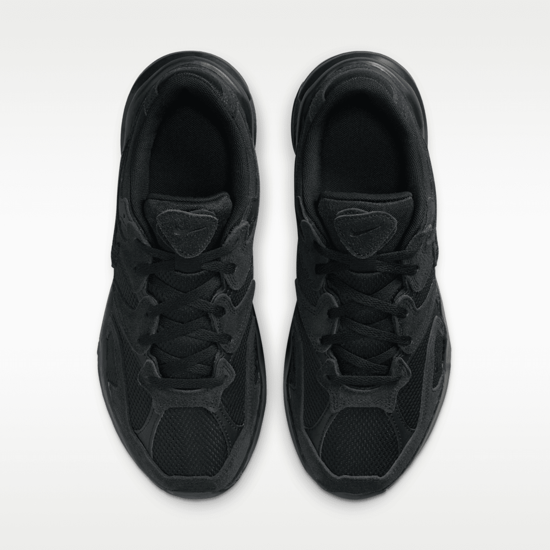 Black/Black