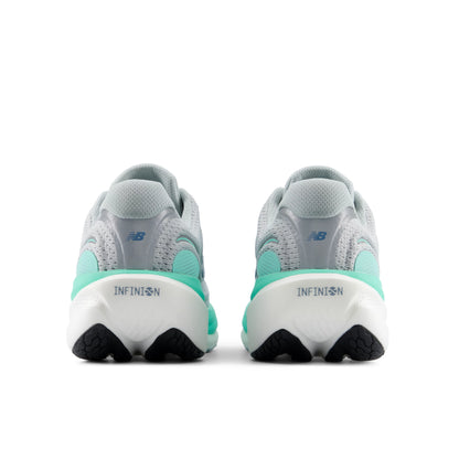 Light Zinc Blue With Bright Mint